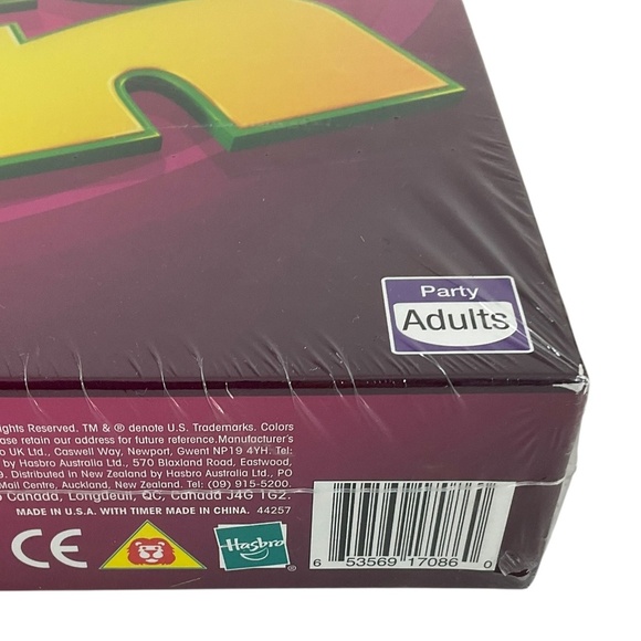 Tie One On Board Game by Parker Brothers 2006 Adult Party Game - Sealed VINTAGE - Picture 3 of 10